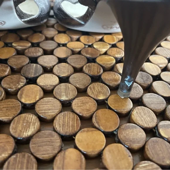 Michael Kors Women’s Silver platform‎ imitation snakeskin - Picture 4 of 4